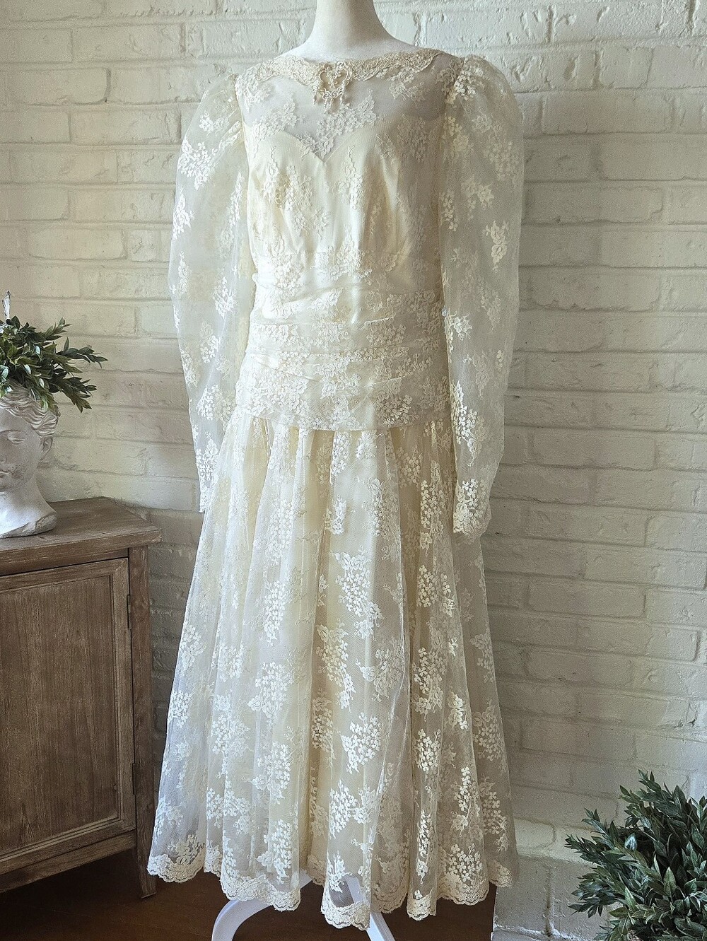 Vtg 80s Cream Floral Lace Tea Dress With Bow Detail, Flowy, Wedding, M/L